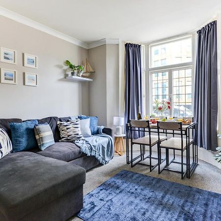 2 Bedroom Apartment - Queens Square Flat 1 Брайтонн Экстерьер фото